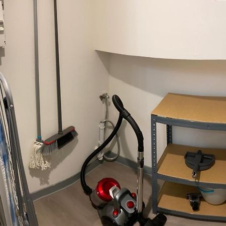 Residence Avec Un T3 Un T2 Et Un Studio En Centre Ville D Argeles-Gazost Luaran gambar