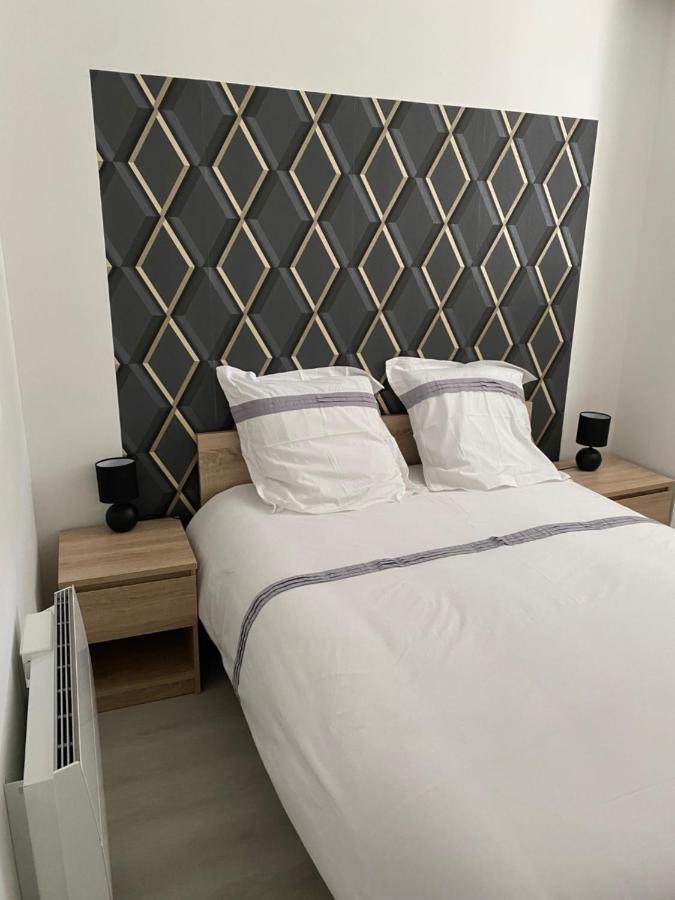 Residence Avec Un T3 Un T2 Et Un Studio En Centre Ville D Argeles-Gazost Luaran gambar