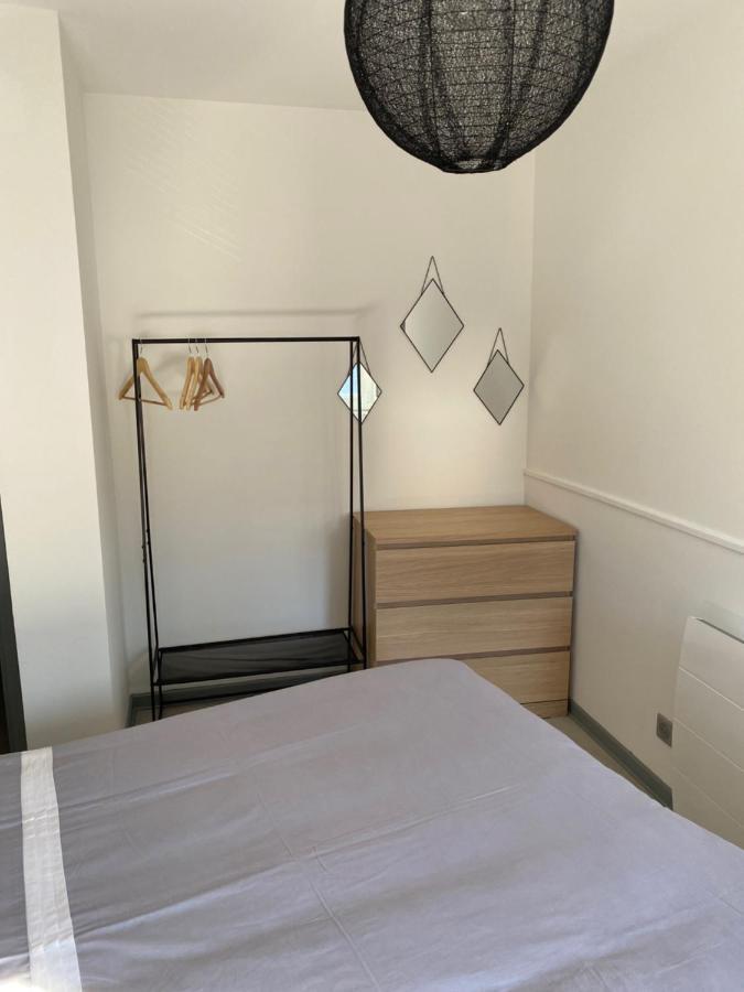 Residence Avec Un T3 Un T2 Et Un Studio En Centre Ville D Argeles-Gazost Luaran gambar