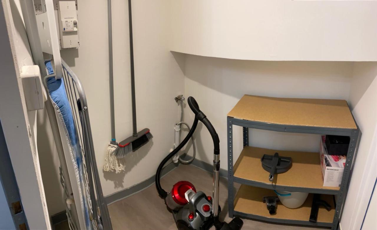 Residence Avec Un T3 Un T2 Et Un Studio En Centre Ville D Argeles-Gazost Luaran gambar